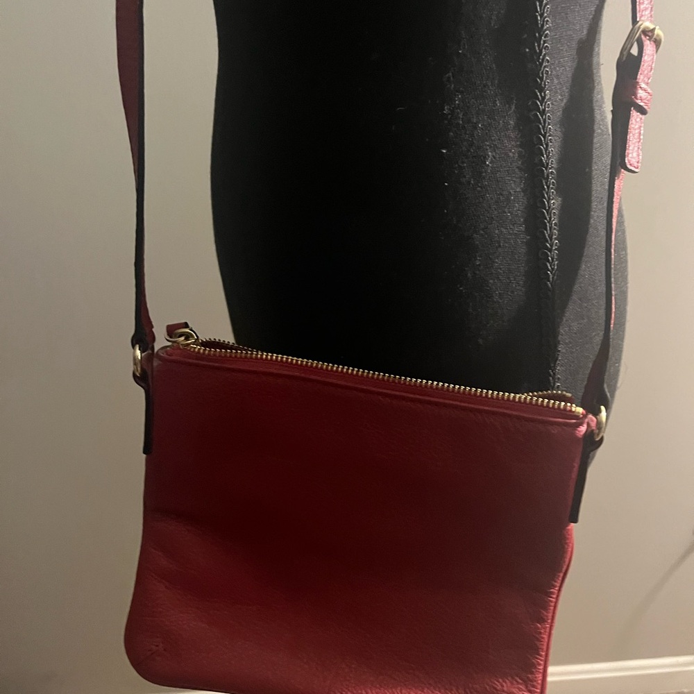 Kate Spade Vibrant Red Crossbody Bag - Picture 3 of 3